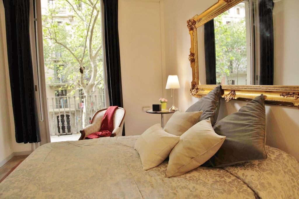 Apartment Gorgeous Ronda Sant Pere Rafael